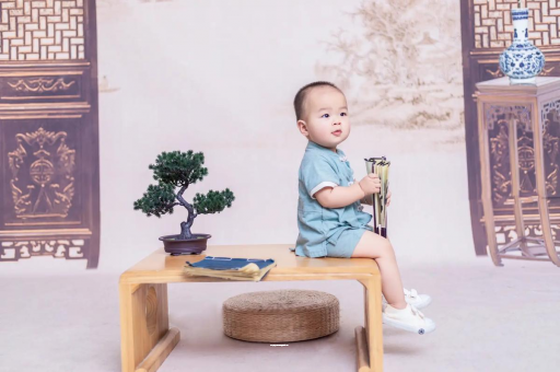安陆孕妇肚子上的黑线