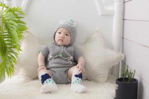 安陆宝宝几个月流口水